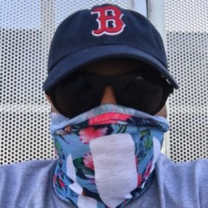 Meet your Posher, Manuel